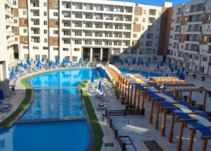 Tiba Golden Crystal Water شقة *